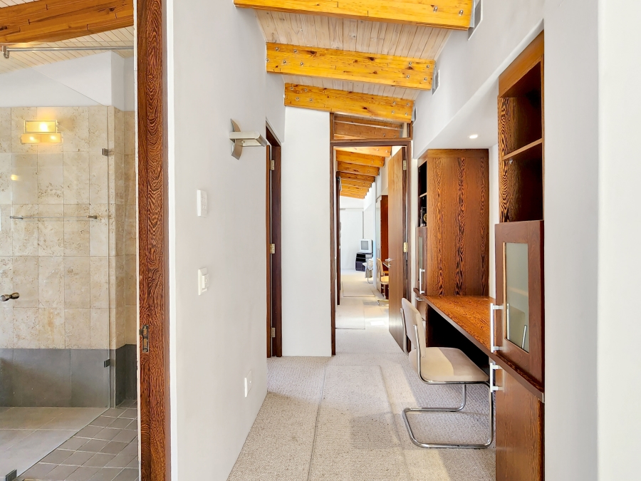 3 Bedroom Property for Sale in Bakoven Western Cape